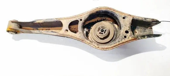 Audi Q3 8U Rear upper control arm/wishbone 