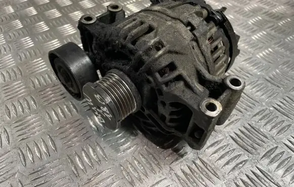 BMW 1 E81 E87 Generator/alternator
