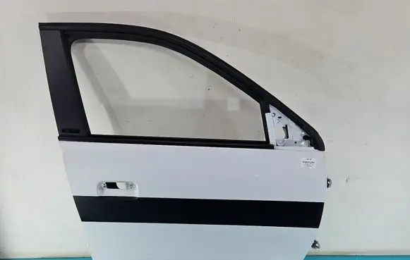 Renault Twingo III Front door IMPRK1465687
