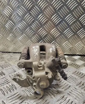 Opel Zafira B Rear brake caliper