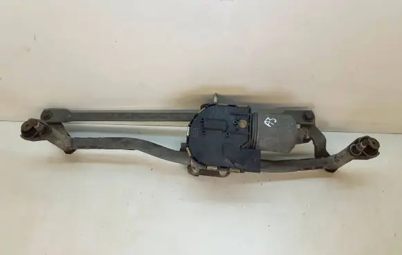 Audi A3 S3 A3 Sportback 8P Front wiper linkage and motor 8P1955119B