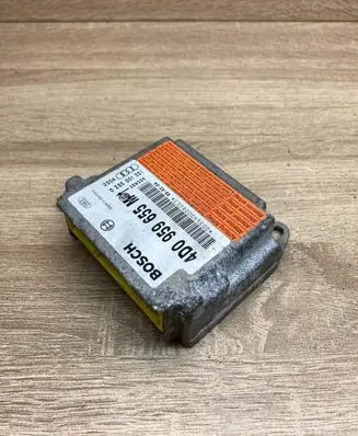 Audi A8 S8 D2 4D Airbag control unit/module 4D0959655M 0285001351