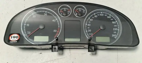 Volkswagen PASSAT B5.5 Speedometer (instrument cluster) 3B0920807G 300802070300 VWZ7Z0B6019618