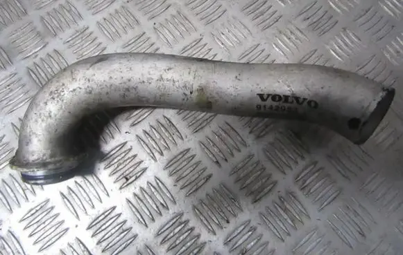Intercooler hose/pipe
