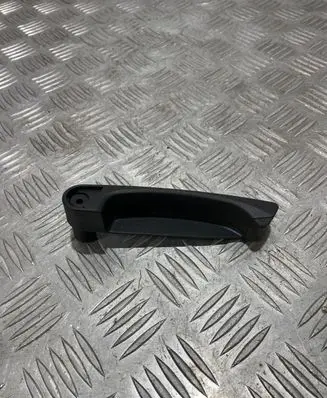 Engine bonnet (hood) release handle