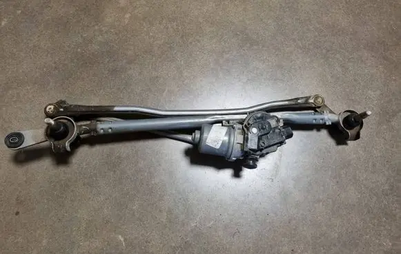 Chrysler Pacifica Front wiper linkage and motor 68229327AC AX1590607812 P68229327AC