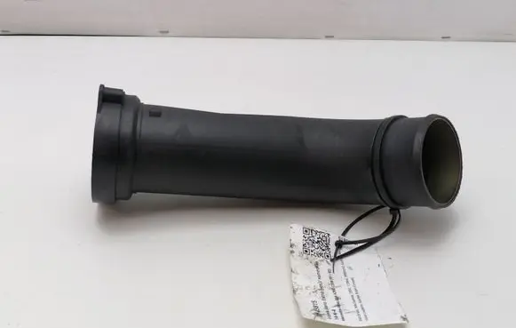 Mercedes-Benz CLK A208 C208 Intercooler hose/pipe A1111411104 3104272