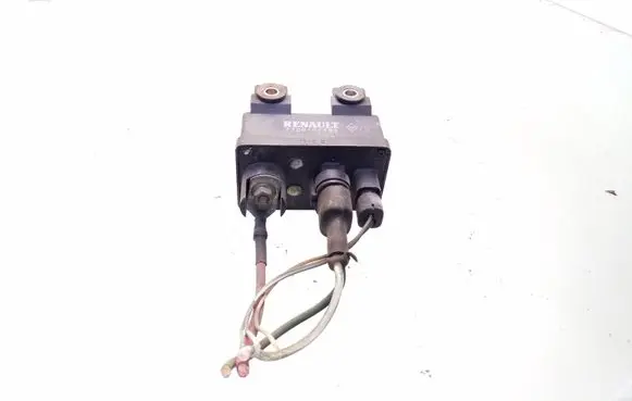 Renault Scenic I Glow plug pre-heat relay 7700107794