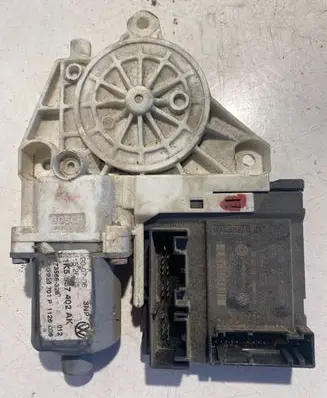 Volkswagen Jetta V Front door window regulator motor 1K0959701P 73566326 1K5837402AK
