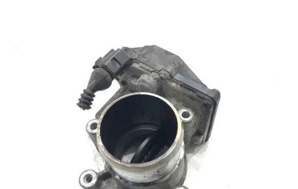 Volkswagen PASSAT B7 Engine shut-off valve 03L128063T