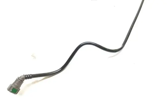 Nissan NV400 Fuel line pipe 175067711R