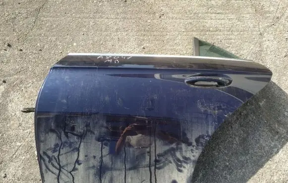 Mercedes-Benz CLS C219 Rear door melynos
