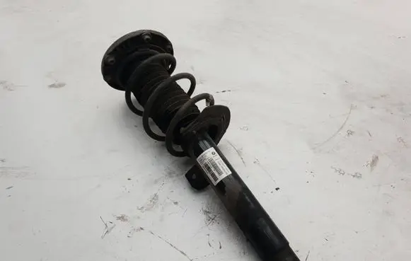 BMW 2 F22 F23 Front shock absorber/damper 6873721