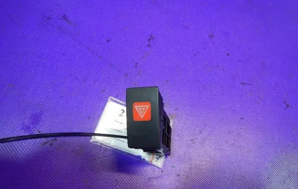 Hyundai Matrix Hazard light switch