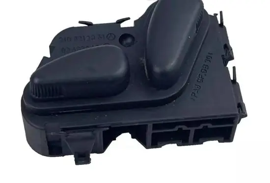 Mercedes-Benz E W210 Seat control switch 2108213851
