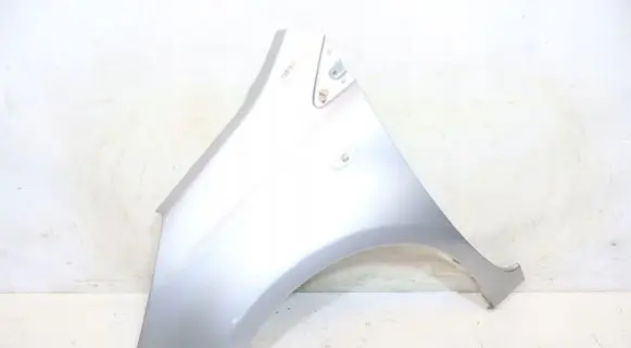 Nissan Note (E11) Fender