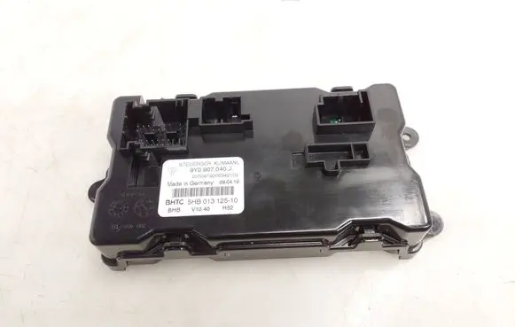 Porsche Cayenne (9Y0 9Y3) Air conditioning/heating control unit 9Y0907040J 5HB01312510