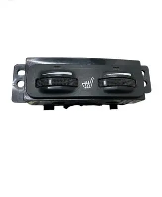 Toyota Avensis T250 Seat heating switch 453417