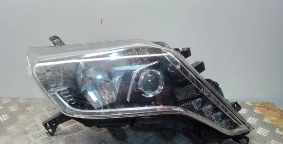 Toyota Land Cruiser (J150) Headlight/headlamp