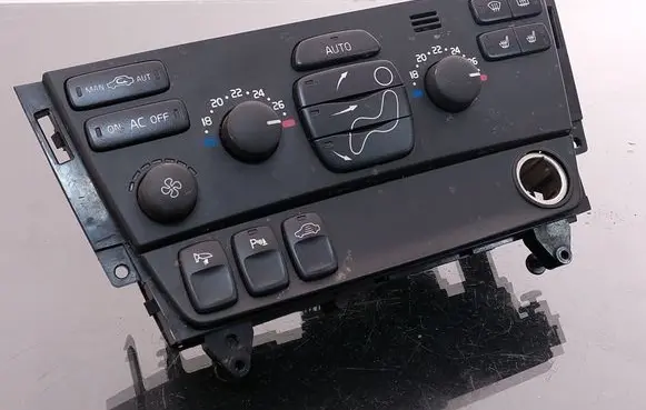 Volvo S60 Climate control unit 30746022 7928