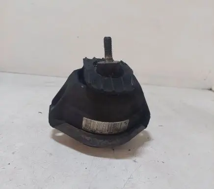BMW 5 E60 E61 Engine mount bracket 676987402