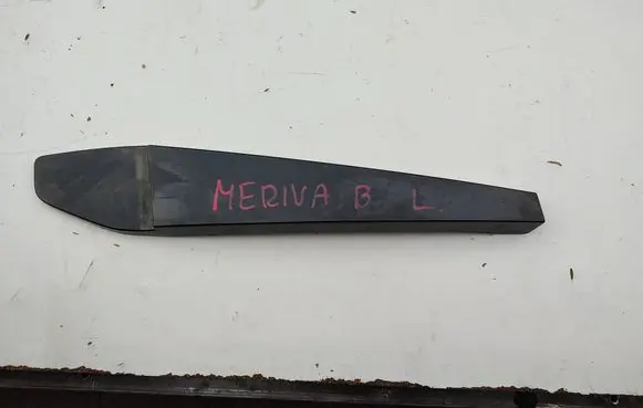 Vauxhall Meriva B (B) pillar trim (bottom)