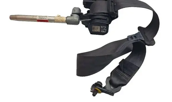 Volvo V70 Rear seatbelt 8686254 570653000H