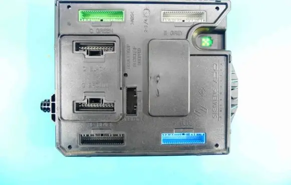 Renault Megane III Central body control module 284B10485R IMPRK1199155