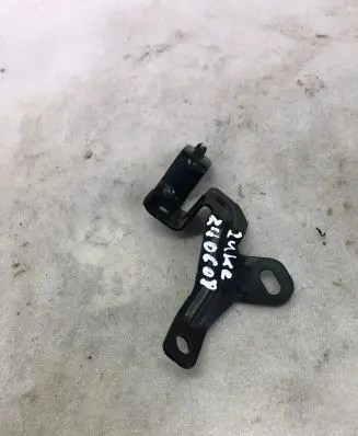 Nissan Juke II F16 Other engine bay part 241376349r
