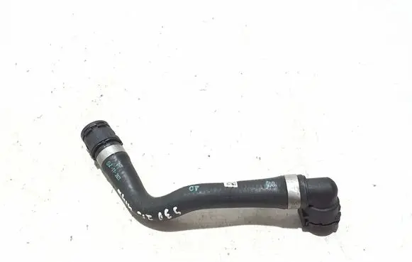 Engine coolant pipe/hose