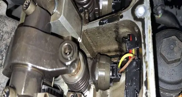 Seat Ibiza III (6L) Fuel injector 