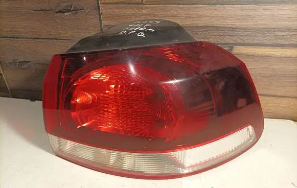 Volkswagen Golf VI Rear/tail lights
