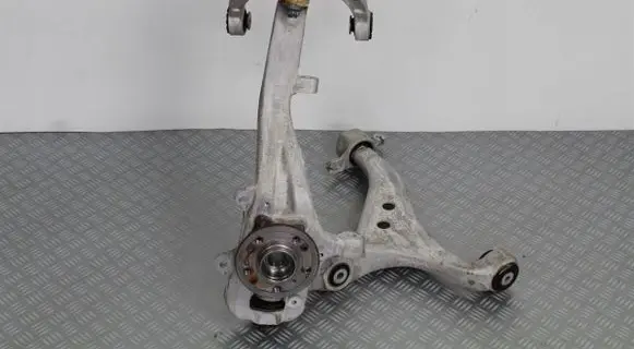 Mercedes-Benz GL X166 Front wheel hub spindle knuckle 