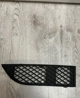 BMW 7 E65 E66 Front bumper lower grill 7135564 72758411