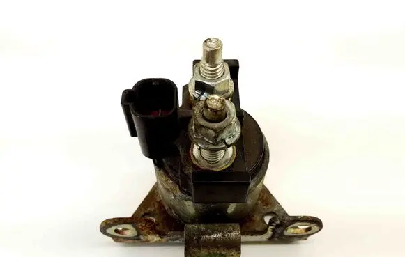 Nissan Qashqai Ignition relay 2534001820 25116BB50A