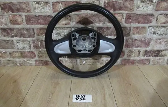 Mini One - Cooper Coupe R56 Steering wheel