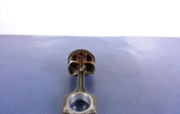 Peugeot 308 Piston 