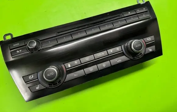 BMW 7 F01 F02 F03 F04 Climate control unit 9241226 C551972 43592971