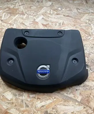 Volvo V40 Engine cover (trim) 31338076