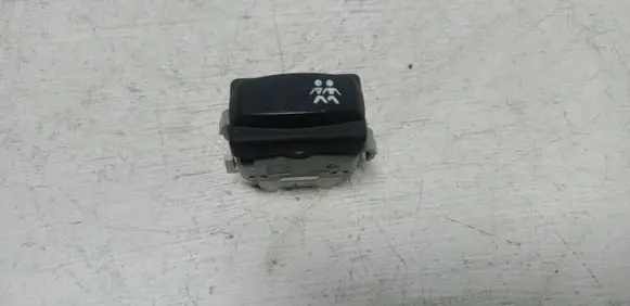 Renault Espace - Grand espace IV Child safety switch 227204 28082