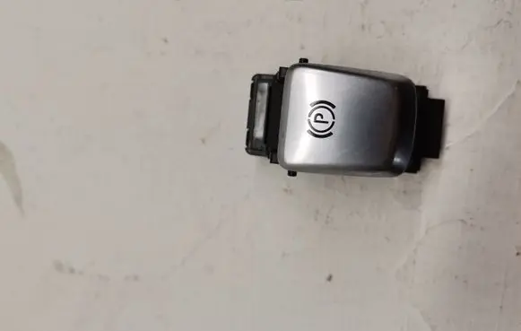 Mercedes-Benz C W205 Hand parking brake switch A2059056603