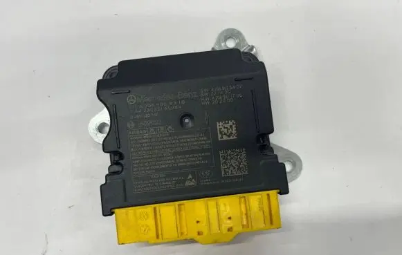 Mercedes-Benz C W206 Airbag control unit/module A2069009318 0285020547 A2069025407