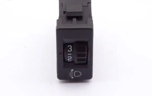 Peugeot 308 Fog light switch 9636669277