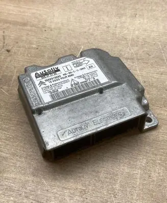 Citroen C4 I Airbag control unit/module 606474700 9662919280