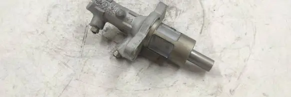 BMW 3 E90 E91 Master brake cylinder 