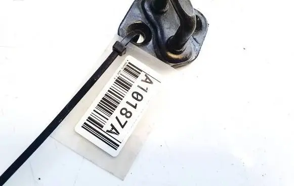 KIA Cerato Front door lock loop/hook striker 5A19