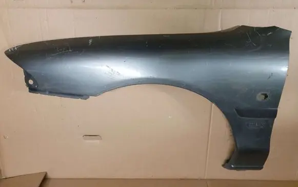 Ford Mondeo MK I Fender