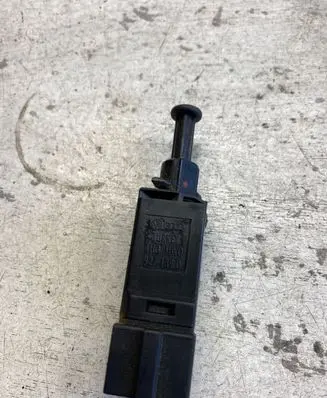Volkswagen Golf IV Brake pedal sensor switch 927189d