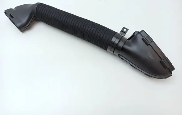 Mercedes-Benz CLK A209 C209 Air intake hose/pipe A2710900282 2710900282
