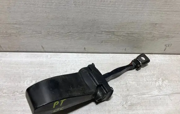 Skoda Octavia Mk3 (5E) Rear door check strap stopper 5E0839249
